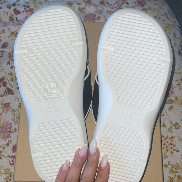 NWT Michael Kors Collection, Leather Sandals - Picture 4 of 4